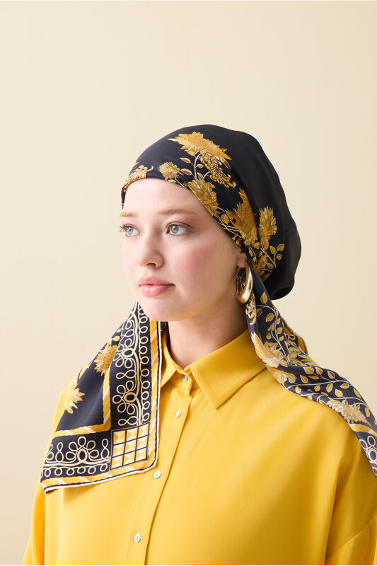 Peony Black-Gold Silk Twill Scarf - 3