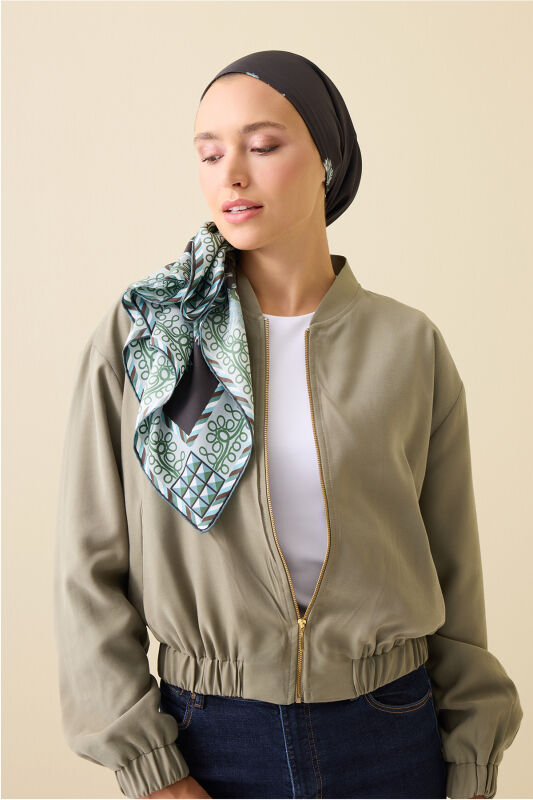 Peony Black-Green Silk Twill Scarf - 3