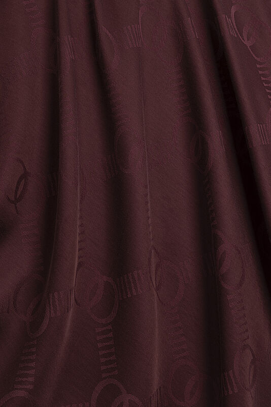 Petek Logo Claret Red Naia Lyocell Jacquard Shawl 70x210 - 2
