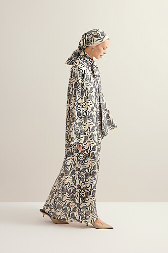 Pinecone Blossom Cream-Gray Neckline Twill Silk Dress - 5