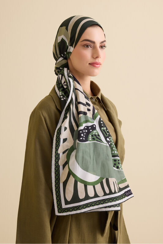 Poppy Green Cotton Floss Shawl - 1