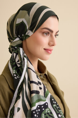 Poppy Green Cotton Floss Shawl - 3