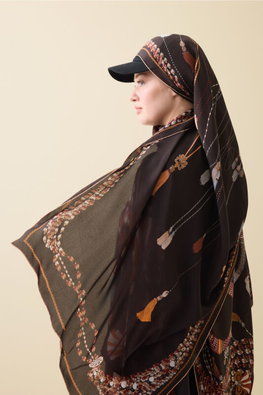 Püskül Noor Kahverengi Krep İpek Kaftan Şalı 70x210 - 1