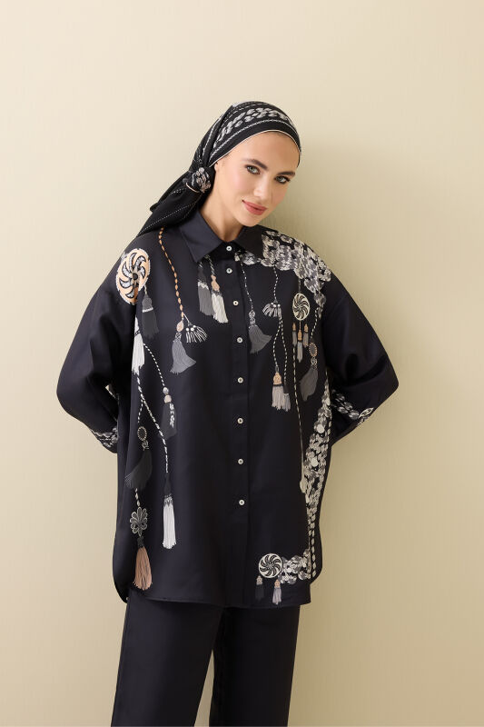 Püskül Noor Siyah-Beyaz İpek Gömlek Pijama - 1