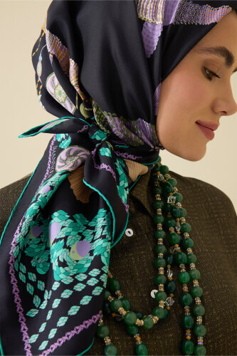 Püskül Noor Siyah-Yeşil Tivil İpek Eşarp 90x90 - Imannoor (1)