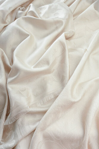 Qufi Bone Jacquard Silk Shawl - 3