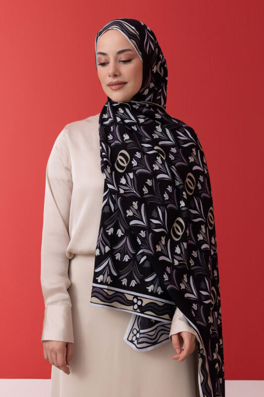 Range Flush Viscose Shawl Black/Cream - 5