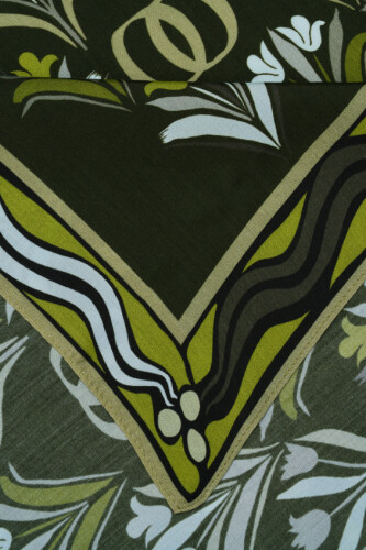 Range Flush Viscose Shawl Green - 4