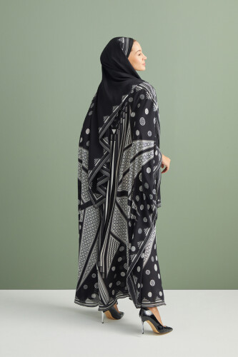 Road of Winds Silk Kaftan Black - 3