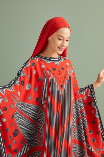 Road of Winds Silk Kaftan Red 