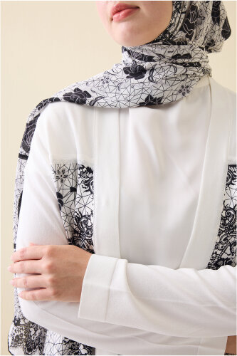 Rose Lace White Knit Cardigan - 7