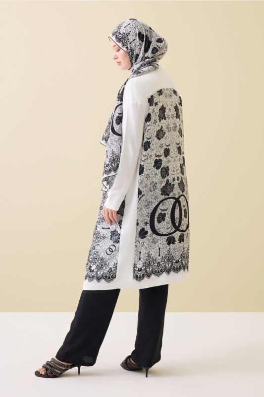 Rose Lace White Knit Cardigan - 3