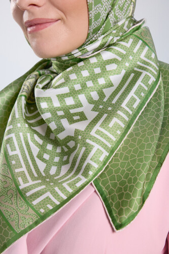 Rug Green-Beige Double-Sided Twill Silk Scarf - 3
