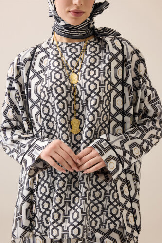 Seljuk-i Cage Black and White Silk Sleeveless Blouse - 3