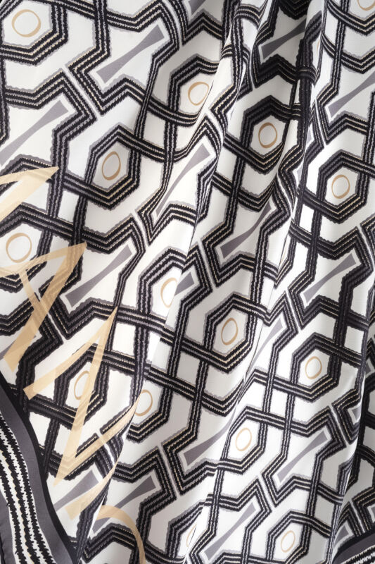 Seljuk-i Cage Black and White Twill Silk Scarf - 4