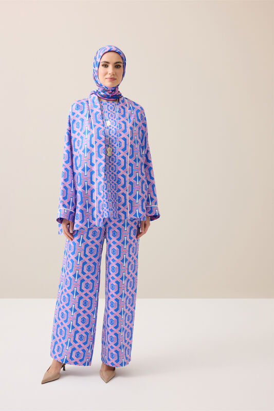 Seljuk-style Cage Fuchsia-Saks Twill Silk Short Kimono - 1