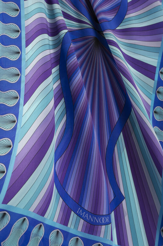 Sevgili'nin Ayak İzi Mavi Krep İpek Şal 70x210 - 2