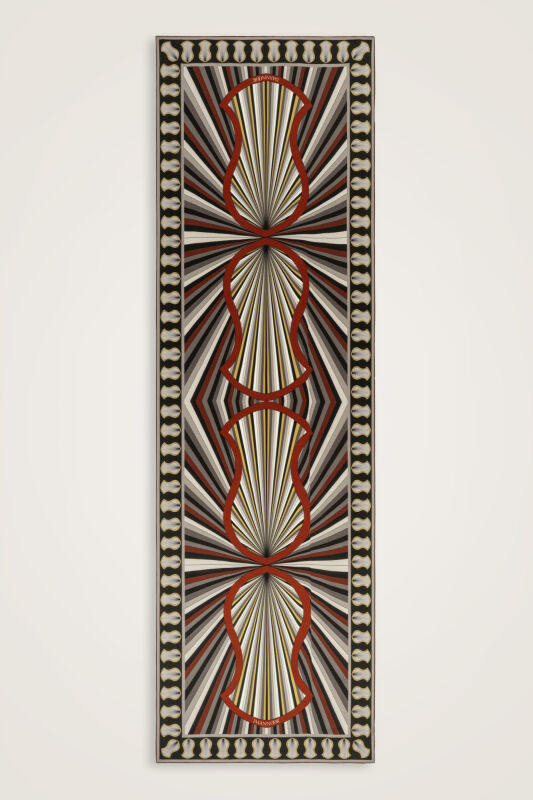 Sevgili'nin Ayak İzi Siyah-Kırmızı Krep İpek Şal 70x210 - 1