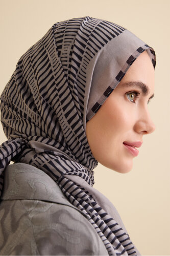 Shuttle Gray Cotton Floss Shawl - 3