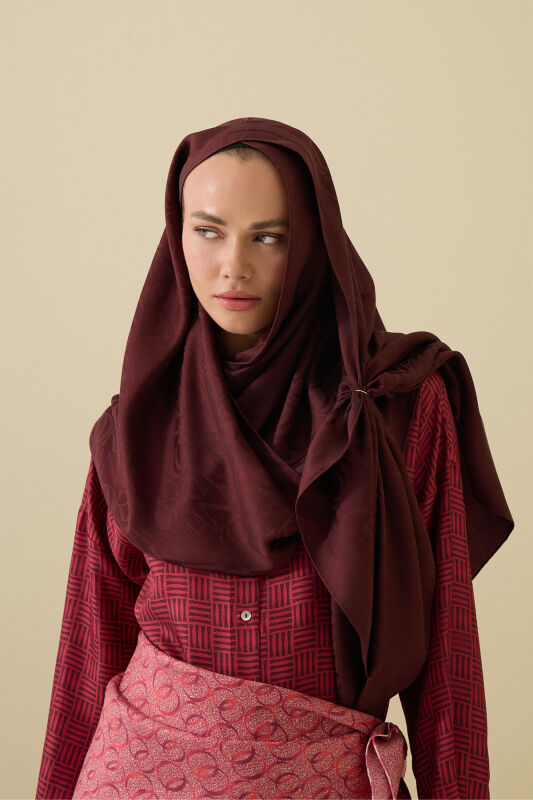 Signature I Burgundy Jacquard Shawl - 3
