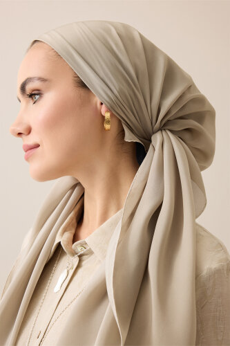 Solid Color Mink Crepe Silk Scarf - 1