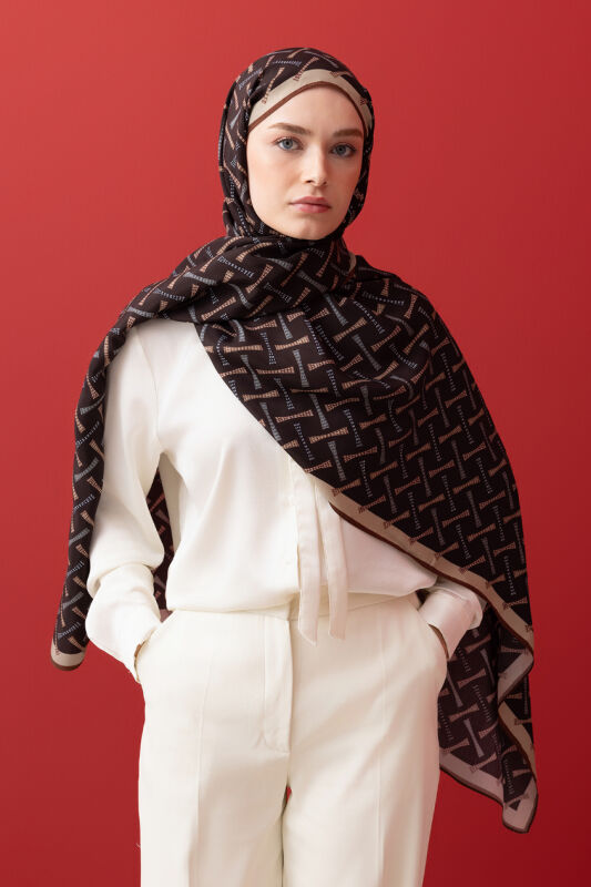 Spotted Logo Flush Viscose Shawl Brown - 5