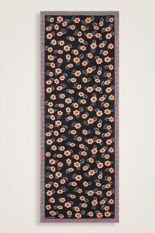 Sprinkle Flower Black Crepe Silk Shawl - 2