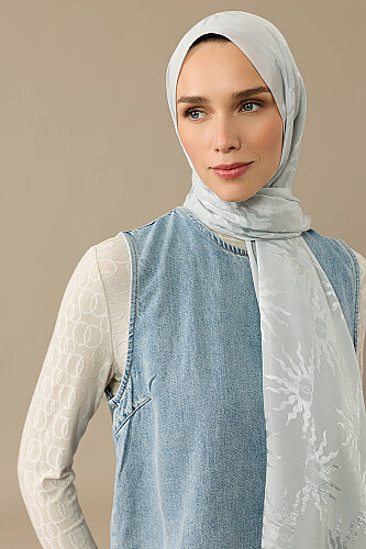 Sunrise Moon Dust Shiny Jacquard Shawl - 4