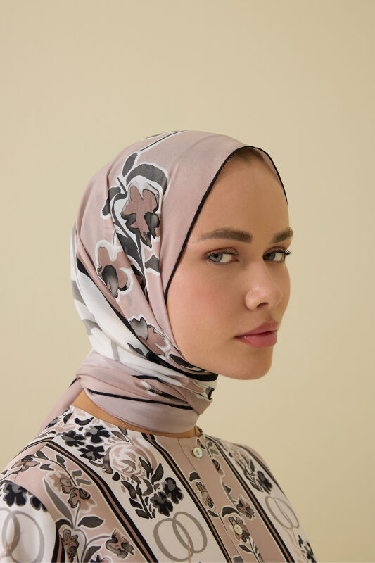 Swing Powder Silk Shawl - 3