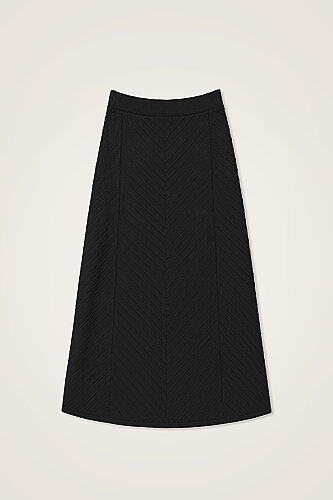 Tassel Flower Black Knitted Skirt 