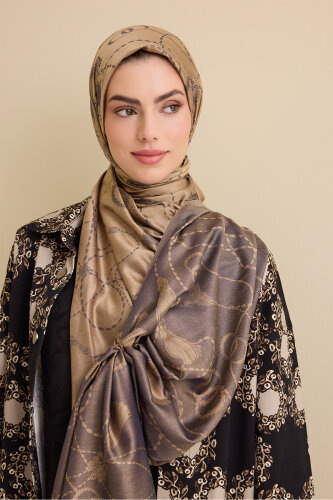 Tassel Noor Beige-Navy Blue Jacquard Silk Shawl 