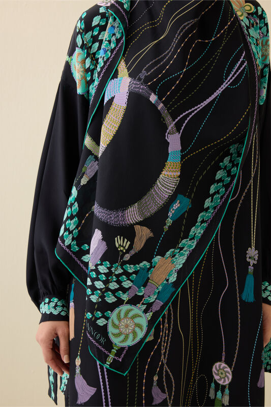 Tassel Noor Black-Green Crepe Silk Abaya Shawl - 3