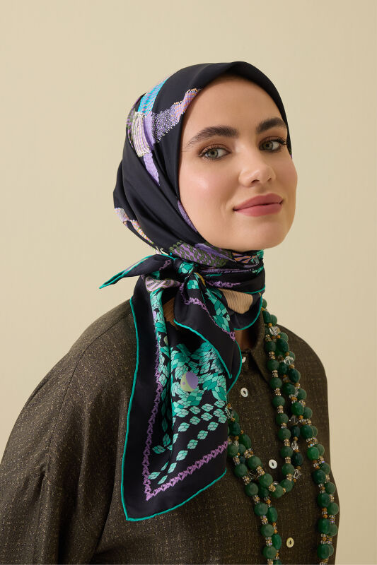 Tassel Noor Black-Green Crepe Silk Scarf - 3