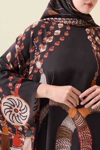 Tassel Noor Brown Silk Kaftan - 5