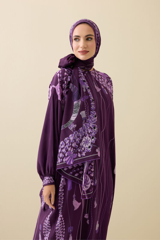Tassel Noor Plum Crepe Silk Abaya Shawl - 1