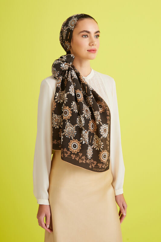 Terrace Garden Silk Shawl Brown - 5