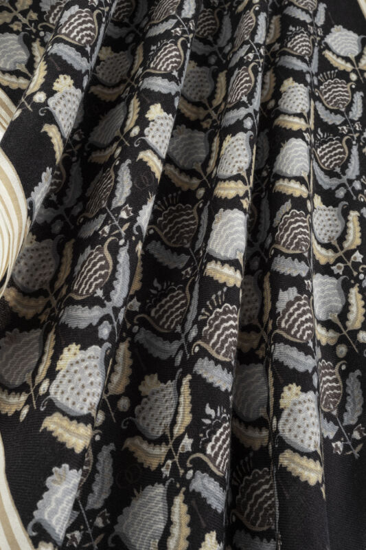 Ters Lale Siyah Yün Şal 70x200 - 2