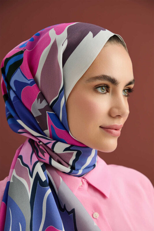 The Name Of The Rose is Leyla Flosh Viscose Shawl Pink - 5