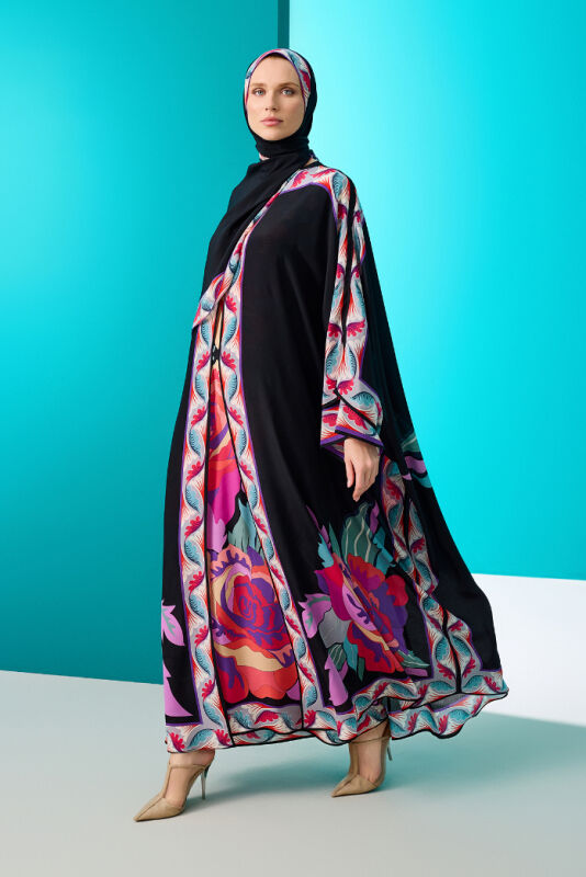 The Name of the Rose is Leyla Red Silk Abaya - 4