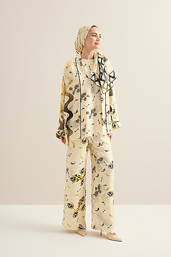 The Rose of Faith Yellow Twill Silk Kimono 