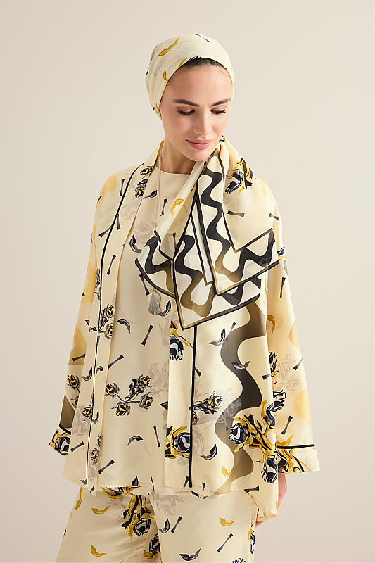 The Rose of Faith Yellow Twill Silk Kimono - 7