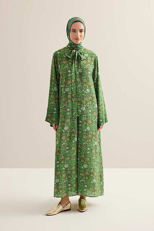 Tiger Blossom Green Neckline Twill Silk Dress - 5