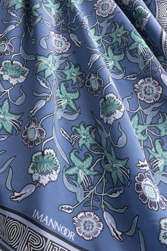 Tiger Blossom Indigo Crepe Silk Dress Shawl - 2