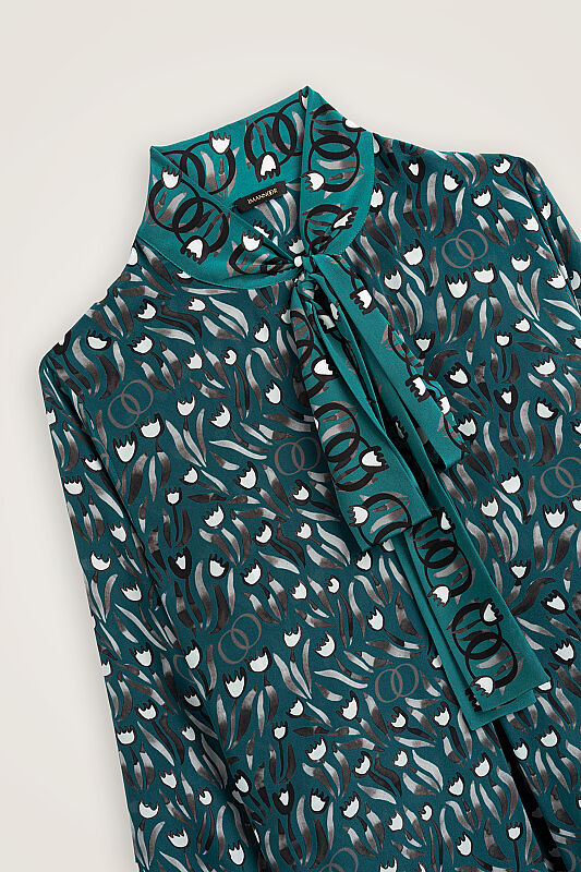 Tulip Field Petrol Neckline Twill Silk Dress - 2