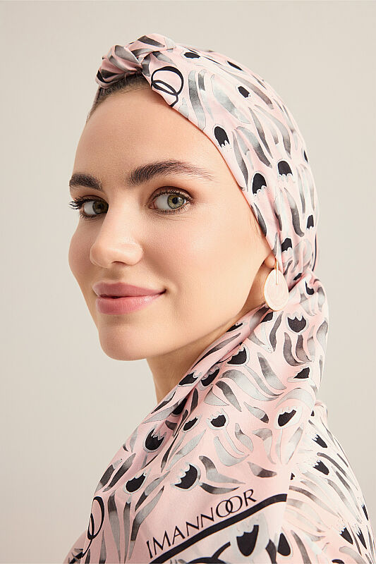 Tulip Field Powder Pink Crepe Silk Scarf - 5