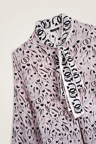 Tulip Field Powder Pink Lace-Up Twill Silk Dress, Fur, Black-Brown Clutch Bag - 2