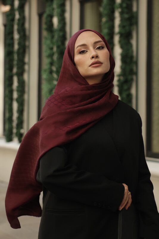 Window Lattice Burgundy Ramy Jacquard Shawl - 3