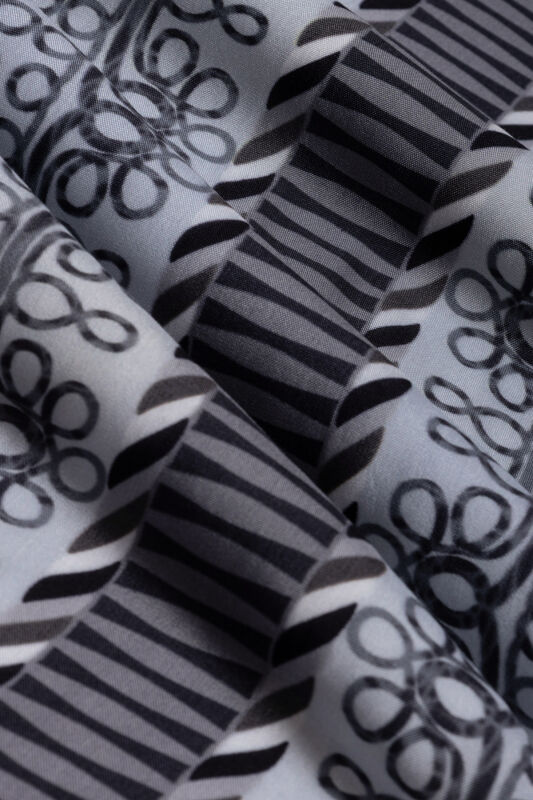 Wire Dark Gray Floss Viscose Shawl - 4