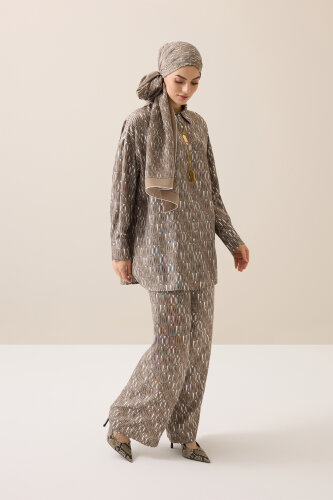 Yazı Desen Bej Tivil İpek Gömlek - 8