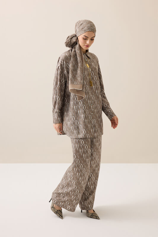 Yazı Desen Bej Tivil İpek Gömlek - 8